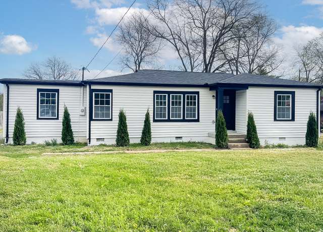 Property at 621 Martha Ave, Gallatin, TN 37066, 3 beds, 2 baths