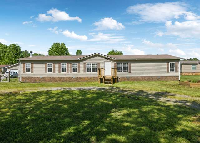Property at 2580 Cook Rd, Woodlawn, TN 37191, 4 beds, 2.5 baths