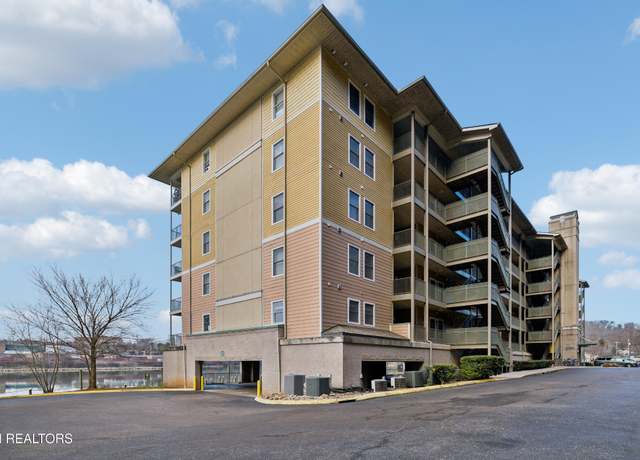 Property at 3001 River Towne Way #304, Knoxville, TN 37920, 3 beds, 2 baths
