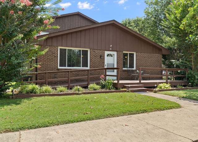 Property at 250 Donna Dr Unit 4C, Hendersonville, TN 37075, 2 beds, 1 bath