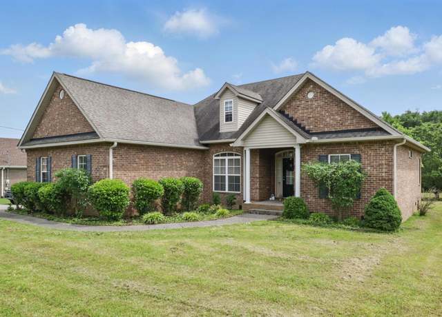 Property at 208 Sunnyside Dr, Chapel Hill, TN 37034, 3 beds, 2 baths