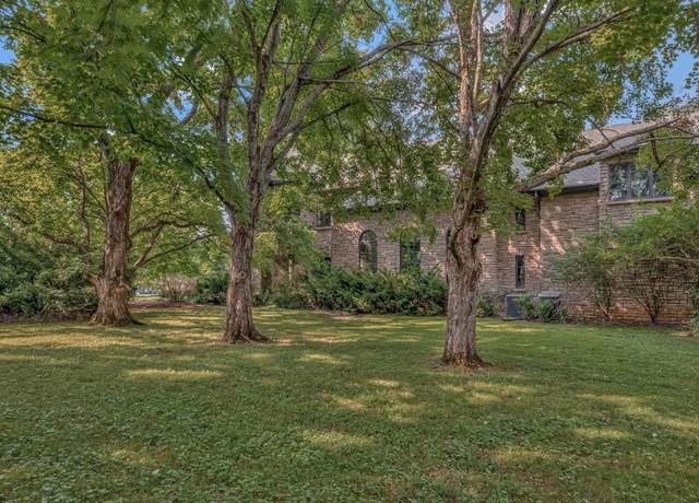 Property at 1108 Belle Meade Blvd, Nashville, TN 37205, 3 beds, 4.5 baths
