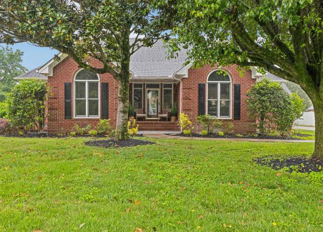 Property at 1823 Newton Ave, Murfreesboro, TN 37129, 4 beds, 4.5 baths