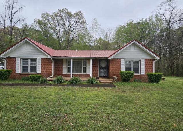 Property at 950 Pope Rd, Lexington, TN 38351, 3 beds, 1 bath
