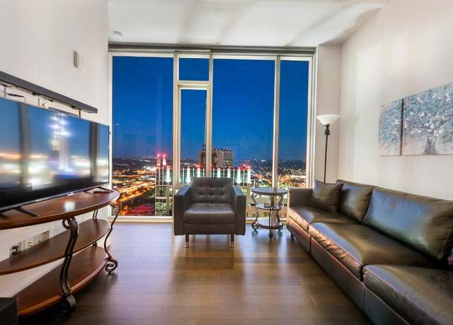 Property at 515 Church St #3505, Nashville, TN 37219, 1 bed, 1 bath