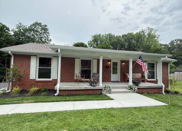 Property at 108 N Sequoia Dr, Springfield, TN 37172, 3 beds, 2 baths