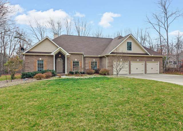 Property at 22 King John Ln, Crossville, TN 38558, 3 beds, 3 baths