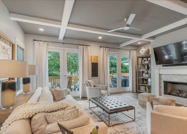 Property at 6328B Columbia Ave, Nashville, TN 37209, 3 beds, 2.5 baths