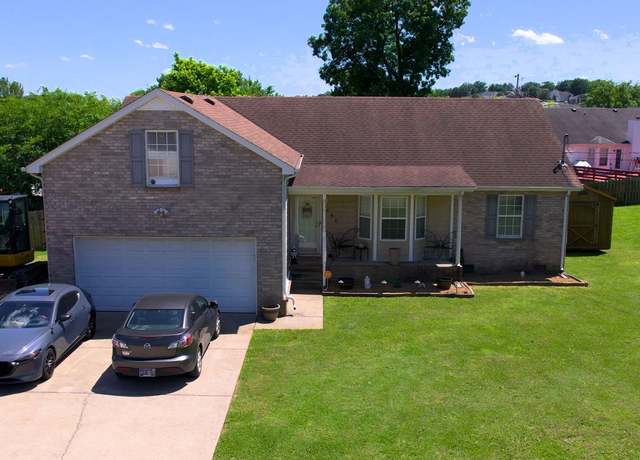Property at 813 Chaney Woods Dr, La Vergne, TN 37086, 4 beds, 2 baths
