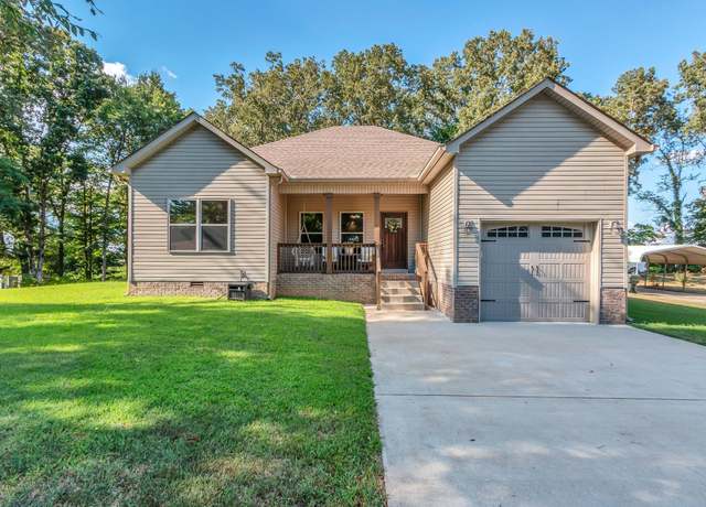 Property at 1027 Garton Rd, Burns, TN 37029, 3 beds, 2.5 baths