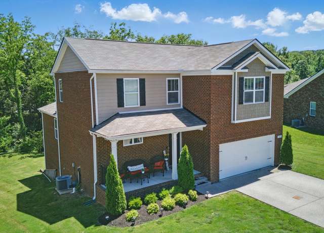 Property at 7005 Belmont Dr, Spring Hill, TN 37174, 4 beds, 2.5 baths
