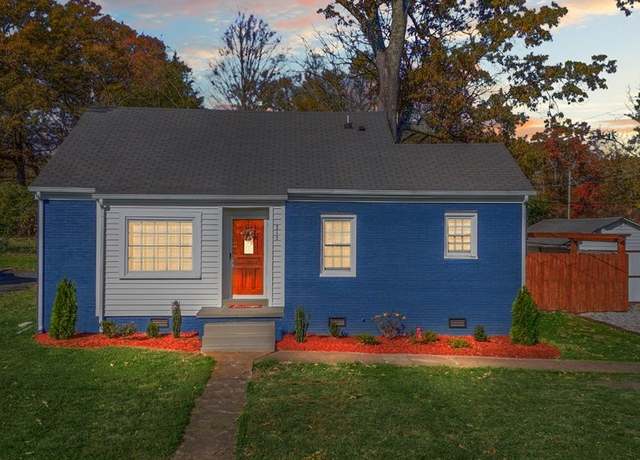 Property at 313 Steagall St, Tullahoma, TN 37388, 3 beds, 2 baths