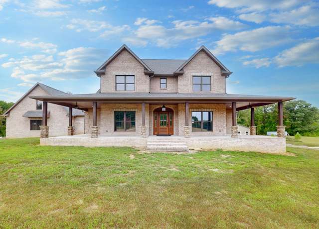 Property at 724 Porter Norwood Rd, Mansfield, TN 38236, 4 beds, 4 baths
