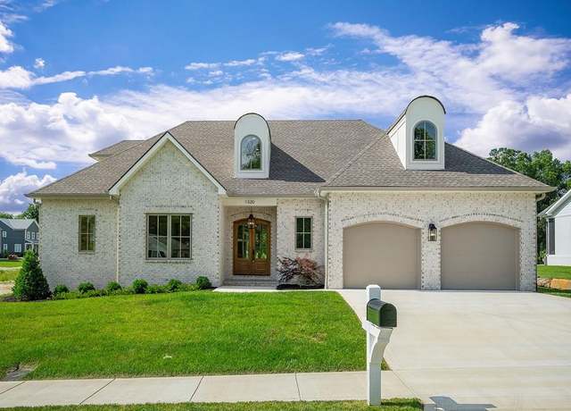 Property at 1320 Inglewood Dr, Cookeville, TN 38501, 4 beds, 3.5 baths