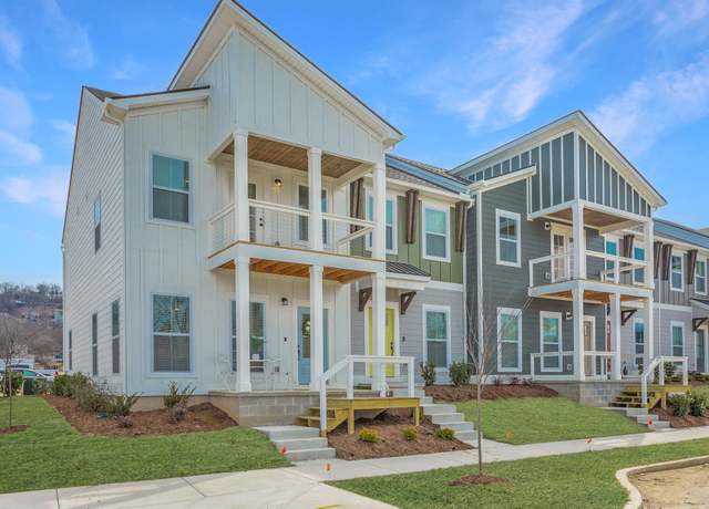 Property at 1590 S Watkins St, Chattanooga, TN 37404, 2 beds, 2.5 baths