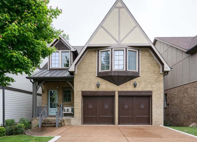 Property at 114B Lasalle Ct, Nashville, TN 37205, 5 beds, 4.5 baths