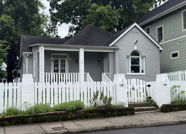 Property at 901 Jackson St, Nashville, TN 37208, 2 beds, 2 baths