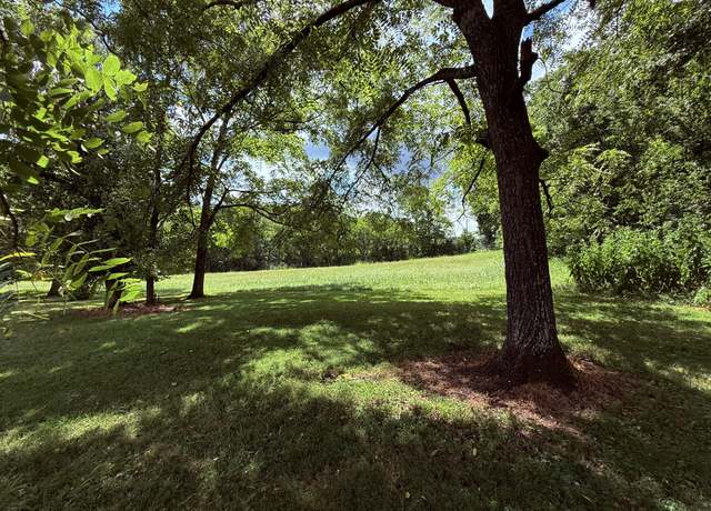 Property at 4 Haynes Rd, Fayetteville, TN 37334