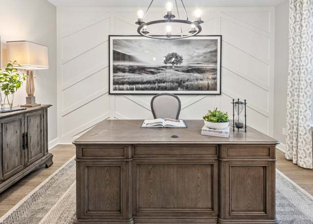 Property at 913 Champions Cir, Mount Juliet, TN 37122, 4 beds, 3.5 baths