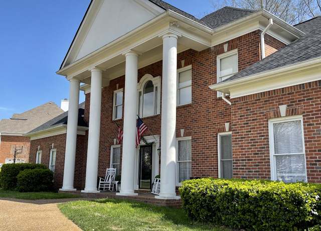 Property at 9272 Hunterboro Dr, Brentwood, TN 37027, 7 beds, 5 baths
