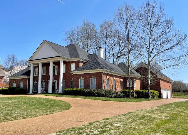 Property at 9272 Hunterboro Dr, Brentwood, TN 37027, 7 beds, 5 baths