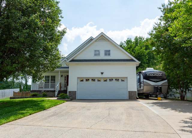 Property at 598 Westchester Ct, Clarksville, TN 37043, 3 beds, 2 baths