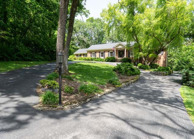 Property at 814 Willowdale Ct, Nashville, TN 37220, 6 beds, 5 baths