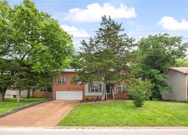 Property at 127 W Harbor, Hendersonville, TN 37075, 3 beds, 2.5 baths
