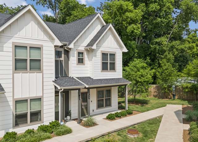 Property at 218 Thompson Park Dr, Nashville, TN 37211, 2 beds, 2.5 baths