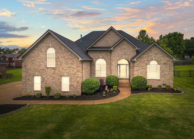 Property at 1006 Grider Dr, Gallatin, TN 37066, 4 beds, 2.5 baths