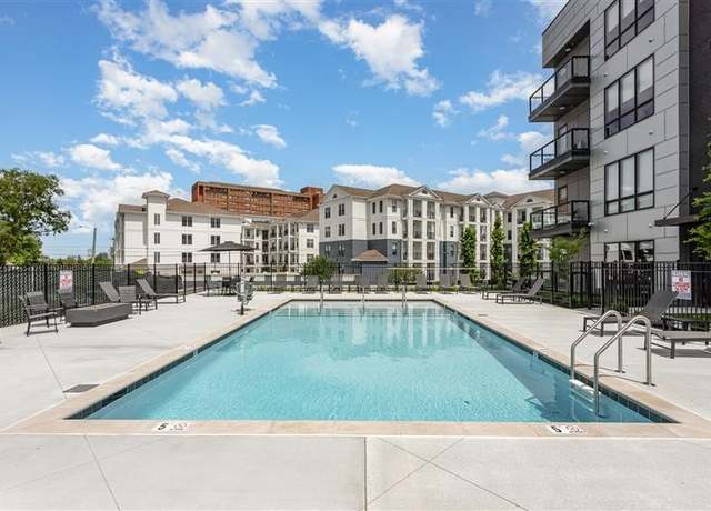 Property at 303 31st Ave N #302, Nashville, TN 37203, 2 beds, 2 baths