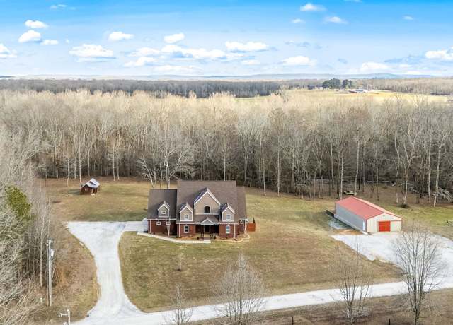 Property at 11 Walnut Creek Dr, Manchester, TN 37355, 4 beds, 2.5 baths