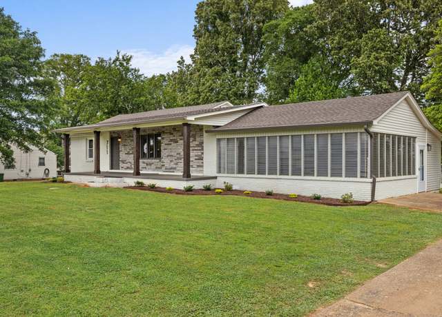 Property at 711 Ford Ave, Muscle Shoals, AL 35661, 4 beds, 2 baths