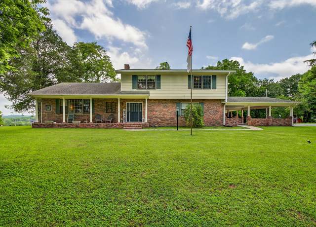 Property at 1802 Dunroamin Ln, Fayetteville, TN 37334, 5 beds, 3.5 baths