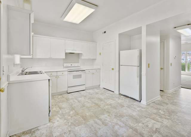 Property at 2121 Hwy 12s 2121 #179, Ashland City, TN 37015, 2 beds, 1.5 baths