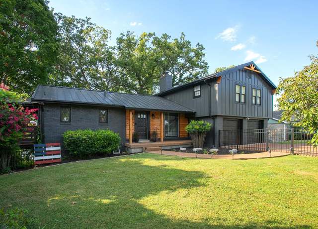 Property at 384 Green Harbor Rd, Old Hickory, TN 37138, 4 beds, 3.5 baths