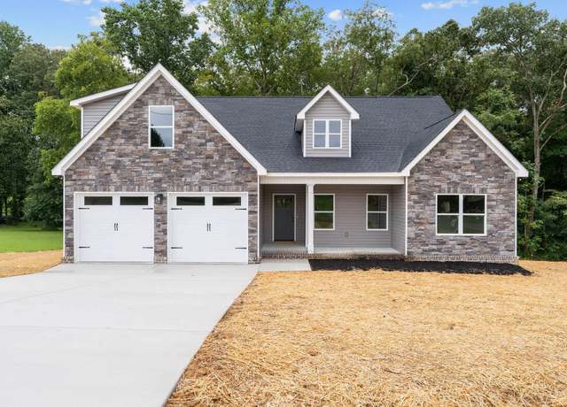 Property at 52 Dale St, Mcminnville, TN 37110, 4 beds, 3 baths