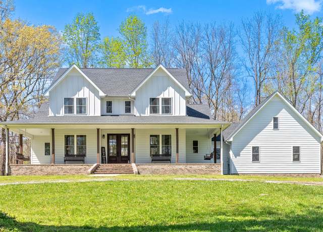 Property at 234 Davis Ln, Erin, TN 37061, 4 beds, 3.5 baths