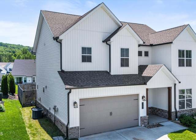 Property at 1154 Cedar Break Dr, Knoxville, TN 37932, 4 beds, 3 baths