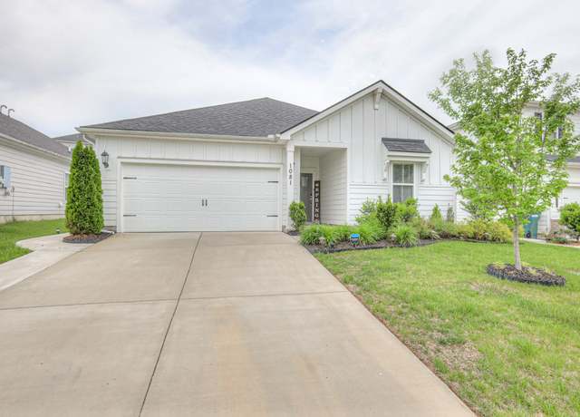 Property at 1081 Holland Ridge Way, Lebanon, TN 37090, 3 beds, 2 baths