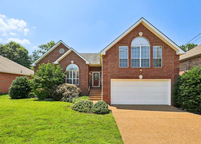 Property at 6636 Sugar Valley Dr, Nashville, TN 37211, 3 beds, 2.5 baths