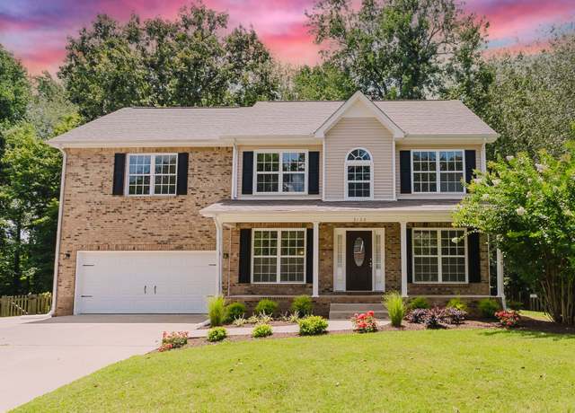 Property at 3120 Holly Pt, Clarksville, TN 37043, 4 beds, 2.5 baths