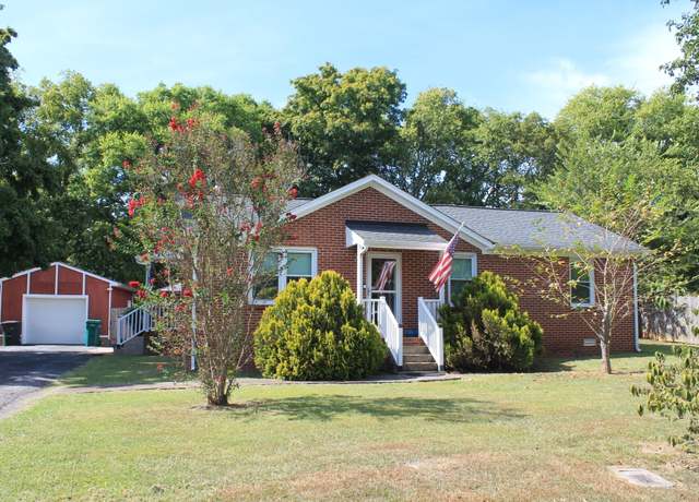 Property at 806 Belle Dr, Spring Hill, TN 37174, 3 beds, 1 bath