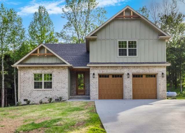 Property at 1607 Charlie Rd, Southside, TN 37171, 4 beds, 3 baths