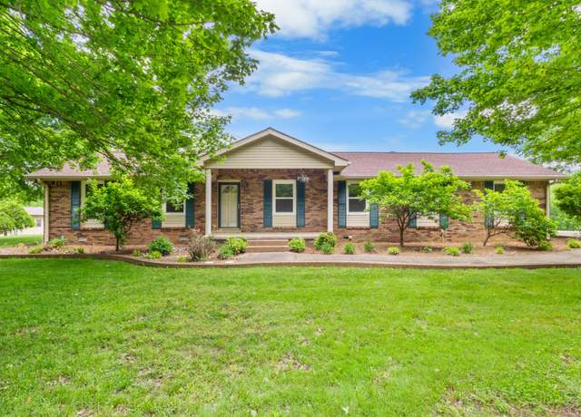 Property at 343 Highway 49, Tennessee Ridge, TN 37178, 3 beds, 2 baths