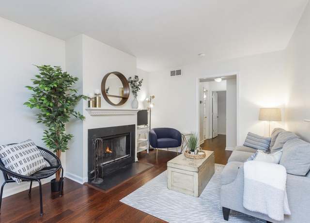 Property at 1630 18th Ave S #1630, Nashville, TN 37212, 2 beds, 2 baths