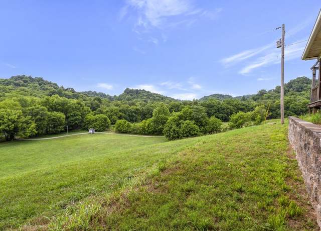 Property at 1184 Poor House Rd, Lewisburg, TN 37091, 3 beds, 2 baths