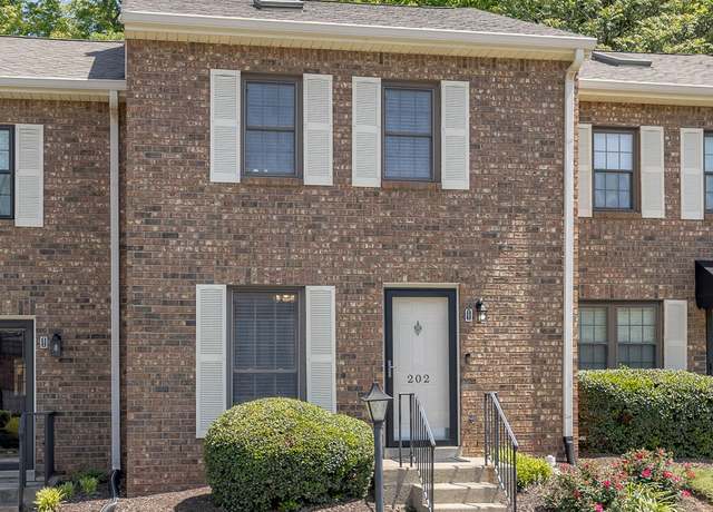 Property at 202 Thistle Ln, Hermitage, TN 37076, 2 beds, 1.5 baths