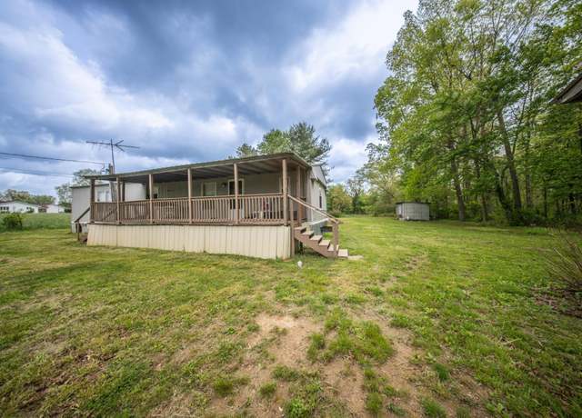 Property at 935 Linder Loop, Crossville, TN 38571, 2 beds, 2 baths