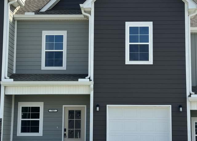 Property at 707 S Wall St, Shelbyville, TN 37160, 3 beds, 2.5 baths